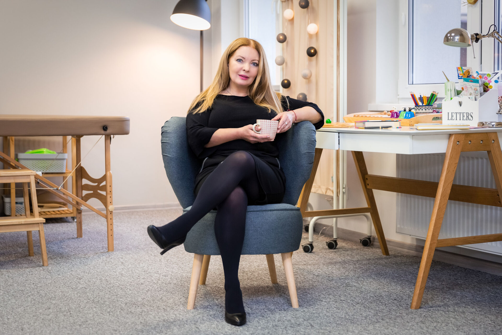 Professional commercial and business photography: individual portaits business, headshots, brand description in Jyväskylä.