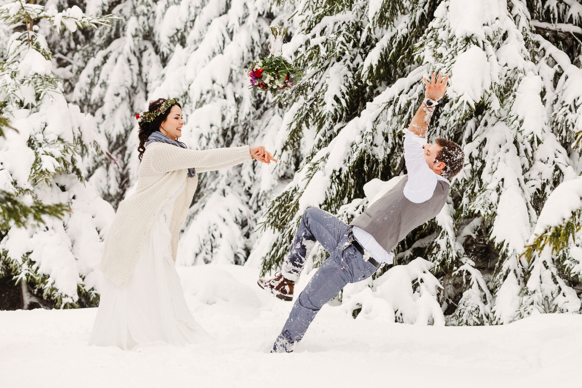 Winter Wedding Photography in Finland